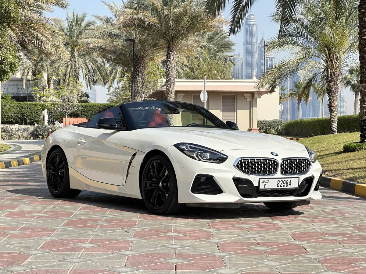 Book BMW Z4 with Sky Luxse